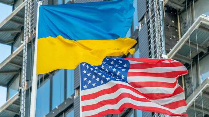 США приостановили поставки оружия Украине, пытаясь склонить Зеленского к мирным переговорам