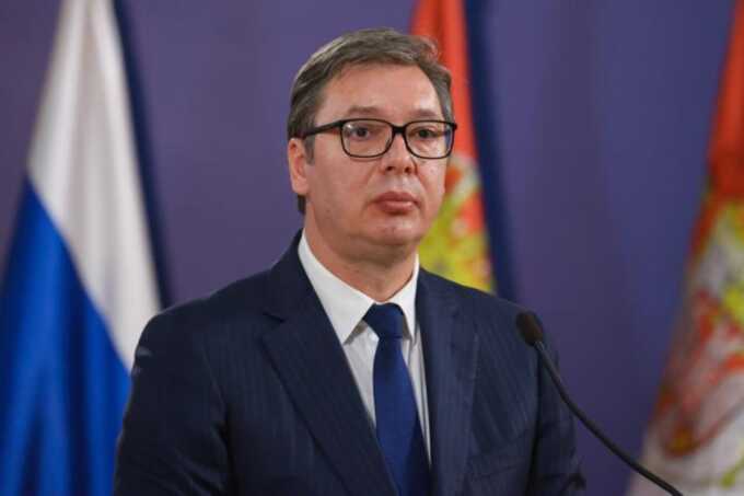 Вучич заболел во Флориде и экстренно возвращается в Сербию