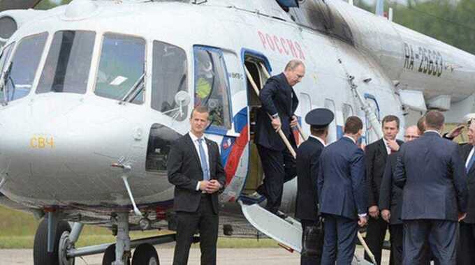 В Курской области вертолет Путина отразил атаку беспилотников